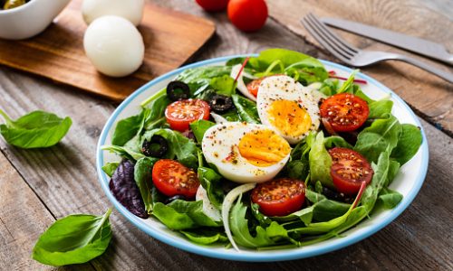 Breakfast - boiled egg and vegetables